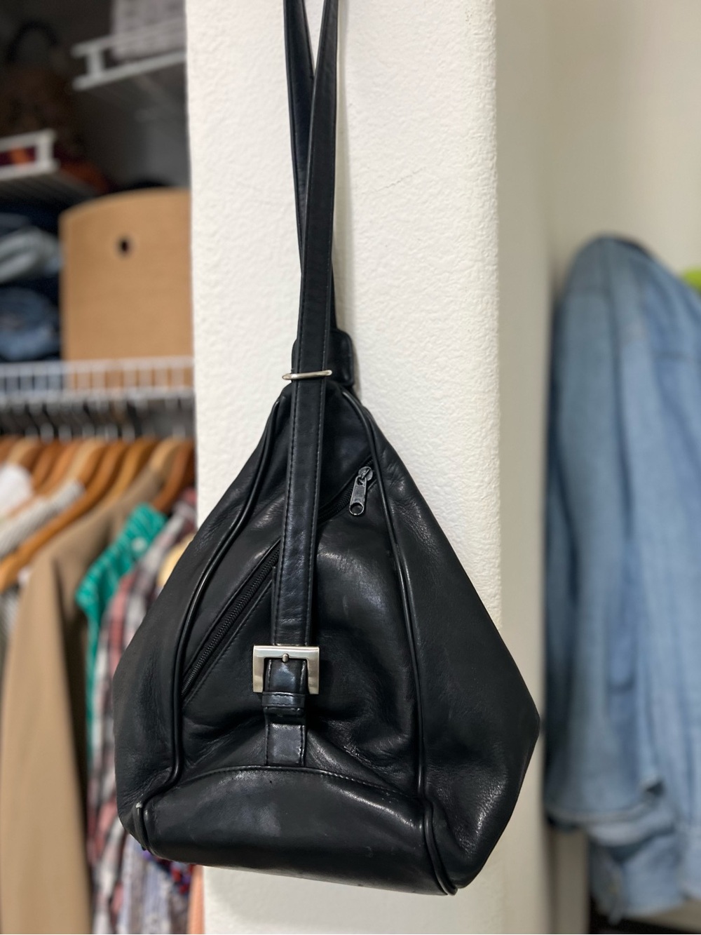 TIGNANELLO Black Italian Leather Shoulder Bag